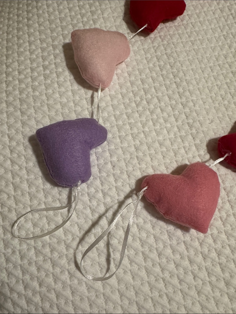 Set of 6 Felt Heart Garland Valentine’s Day Decoration - Picture 6 of 8